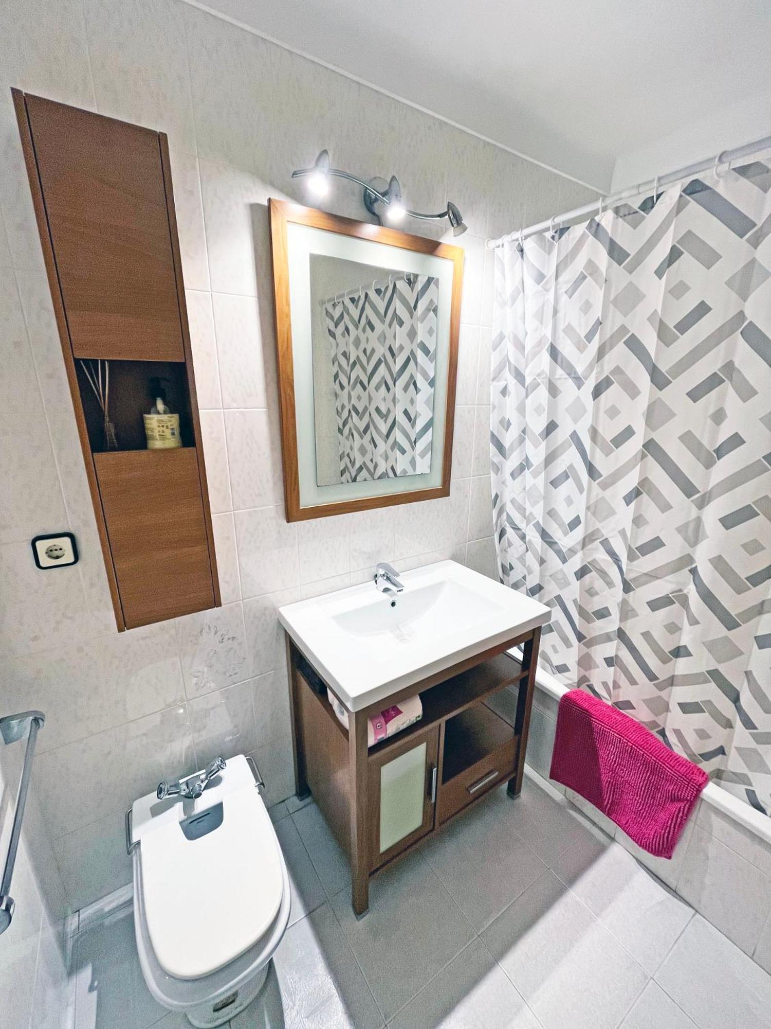 Apartamento De 3 Habitaciones En El Centro L' Escala Esterno foto